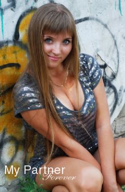 Dating Service to Meet Gorgeous Ukrainian Girl Olga from Melitopol, Ukraine