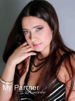 Dating with Gorgeous Ukrainian Girl Ekaterina from Poltava, Ukraine