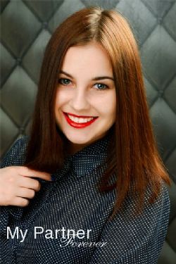 Dating with Gorgeous Ukrainian Lady Tatiyana from Sumy, Ukraine