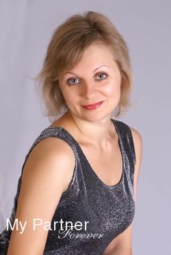 Datingsite to Meet Gorgeous Ukrainian Woman Lyudmila from Cherkasy, Ukraine