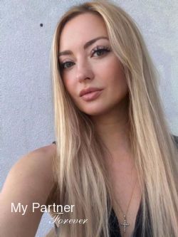 Charming Bride from Ukraine - Anna from Kiev, Ukraine