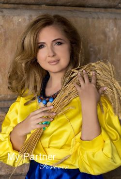 Charming Ukrainian Girl Nina from Kiev, Ukraine