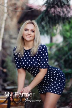 Charming Ukrainian Girl Viktoriya from Kharkov, Ukraine