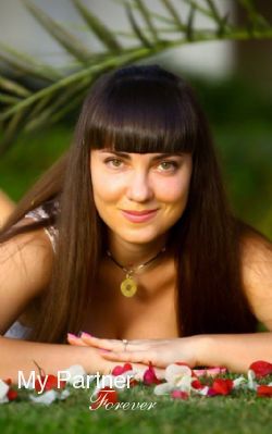 Dating Service to Meet Pretty Ukrainian Girl Anastasiya from Zaporozhye, Ukraine