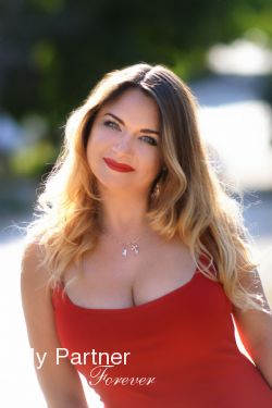 Dating Site to Meet Pretty Ukrainian Lady Nataliya from Kharkov, Ukraine