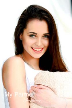 Dating with Sexy Ukrainian Lady Darya from Sumy, Ukraine