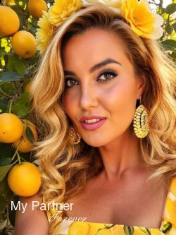 Dating with Sexy Ukrainian Lady Olga from Odessa, Ukraine