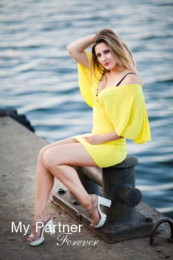 Datingsite to Meet Charming Ukrainian Woman Galina from Cherkasy, Ukraine