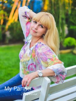 Datingsite to Meet Sexy Ukrainian Woman Nataliya from Cherkasy, Ukraine