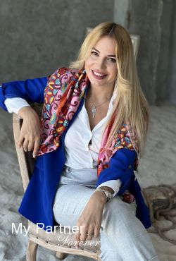 Datingsite to Meet Stunning Ukrainian Girl Tatiyana from Kiev, Ukraine