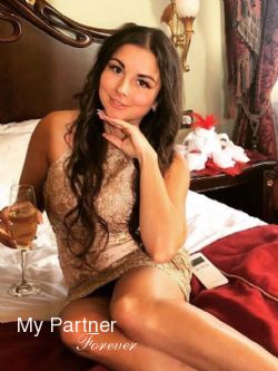 Gorgeous Ukrainian Lady Elena from Kiev, Ukraine