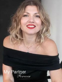 Meet Gorgeous Belarusian Woman Elena from Grodno, Belarus