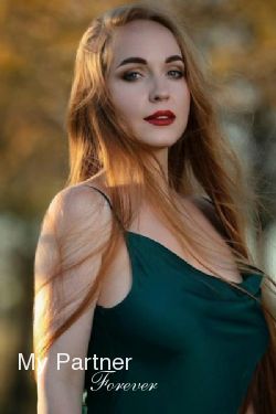 Meet Gorgeous Ukrainian Woman Anna from Nikolaev, Ukraine