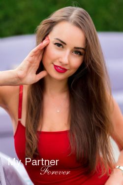 Meet Pretty Ukrainian Girl Nataliya from Krivoj Rog, Ukraine