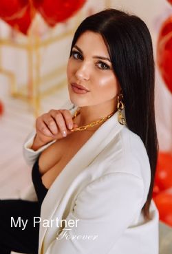 Meet Single Ukrainian Girl Nataliya from Vinnitsa, Ukraine