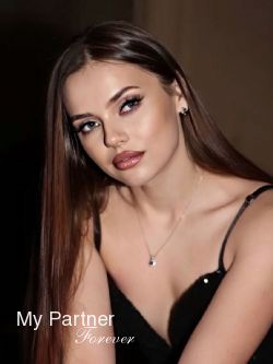 Meet Stunning Ukrainian Woman Victoriya from Chernigov, Ukraine