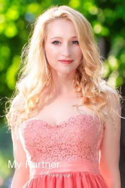 Meet Ukrainian Woman Ekaterina from Poltava, Ukraine