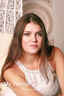 Online Dating with Pretty Ukrainian Woman Tatiyana from Kiev, Ukraine