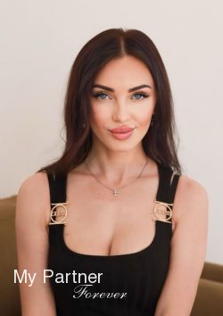 Single Girl from Ukraine - Yuliya from Kiev, Ukraine