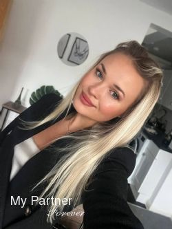 Stunning Ukrainian Girl Alena from Kharkov, Ukraine