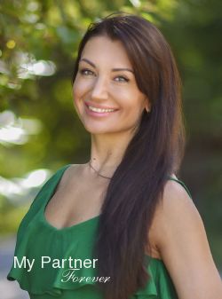 Stunning Ukrainian Lady Elena from Kharkov, Ukraine