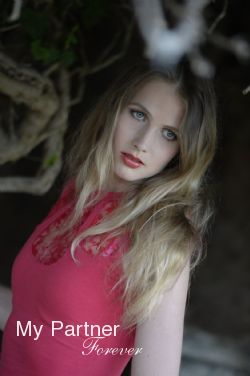 Stunning Woman from Ukraine - Alena from Kiev, Ukraine