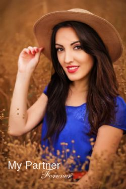 Ukrainian Girl for Marriage - Irina from Kiev, Ukraine