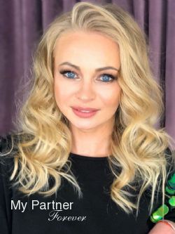 Ukrainian Girls Matchmaking - Meet Yuliya from Vinnitsa, Ukraine