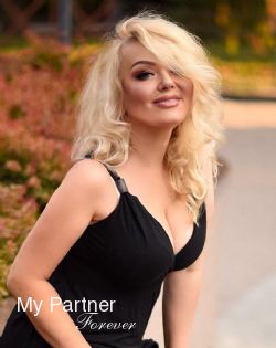 Ukrainian Woman Seeking Marriage - Inna from Poltava, Ukraine