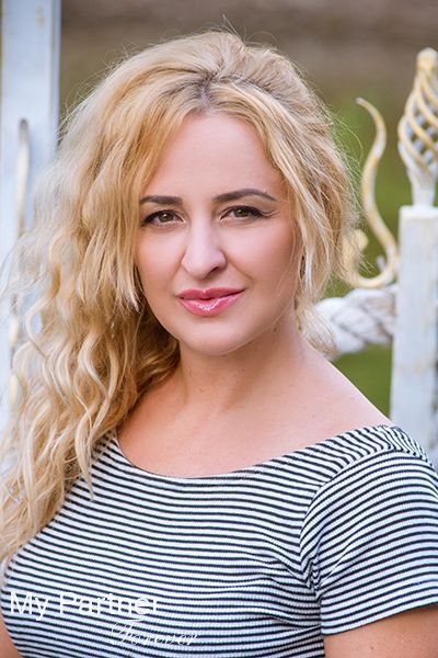 Beautiful Ukrainian Girl Svetlana from Zaporozhye, Ukraine