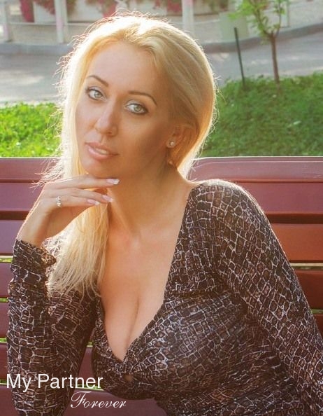 International Matchmaking Service to Meet Alina from Kharkov, Ukraine