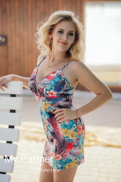 Charming Ukrainian Woman Nona from Zaporozhye, Ukraine