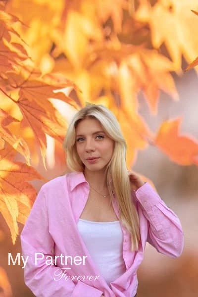 Charming Woman from Ukraine - Veronika from Lvov, Ukraine