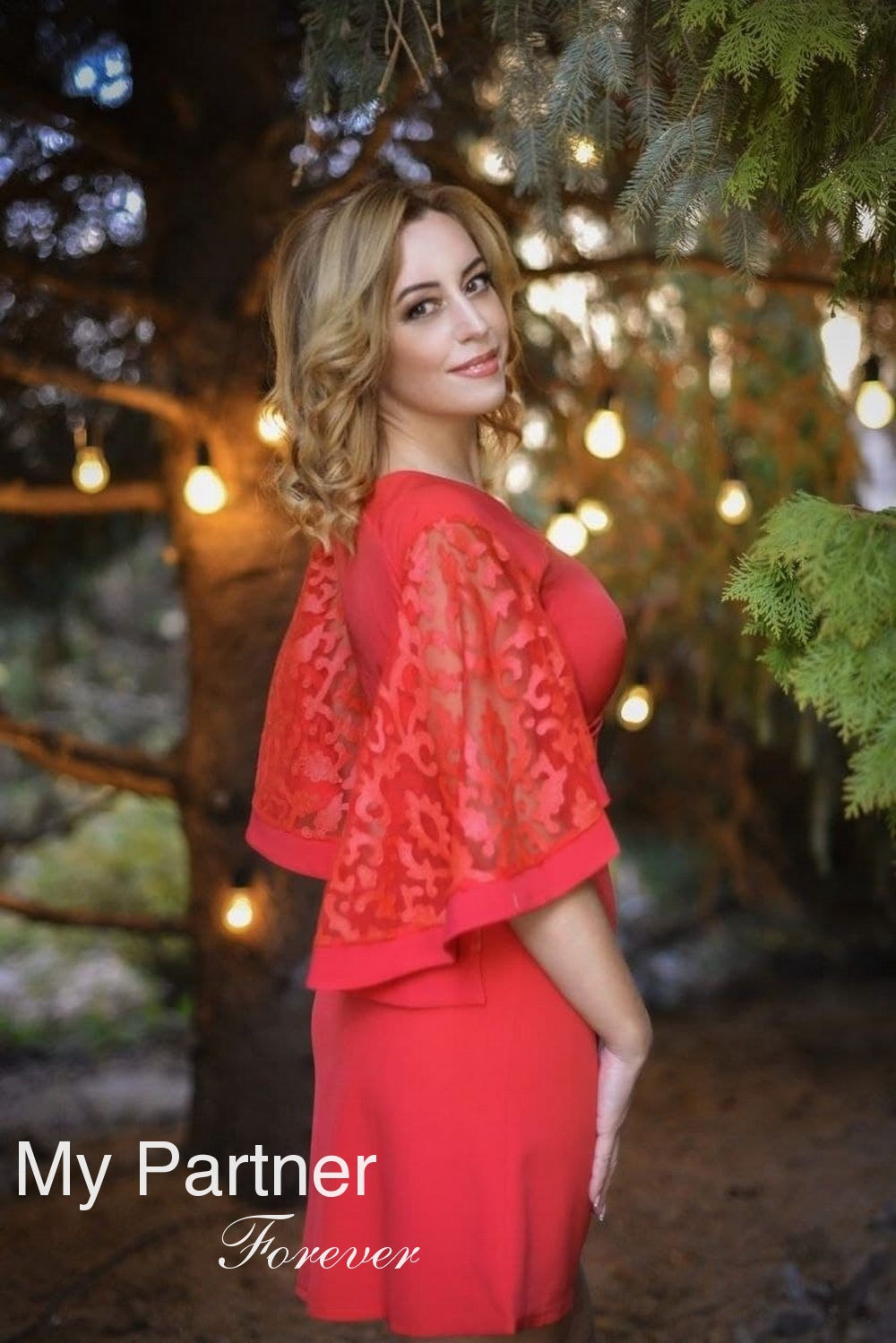 Dating Service to Meet Charming Ukrainian Lady Viktoriya from Kharkov, Ukraine