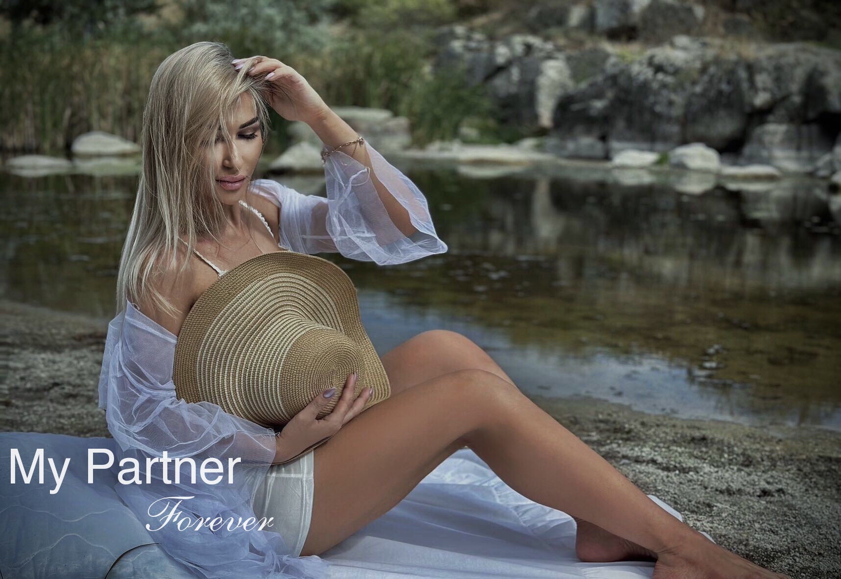 Dating Service to Meet Single Ukrainian Lady Irina from Nikolaev, Ukraine