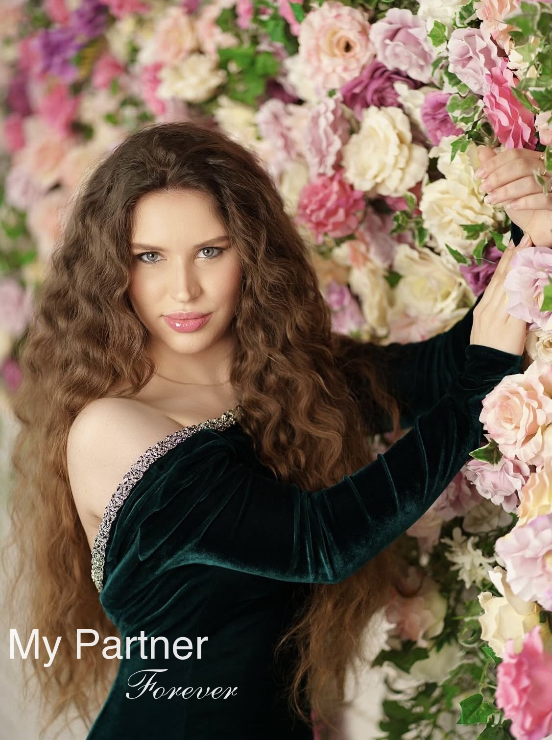 Dating with Charming Ukrainian Lady Alina from Vinnitsa, Ukraine