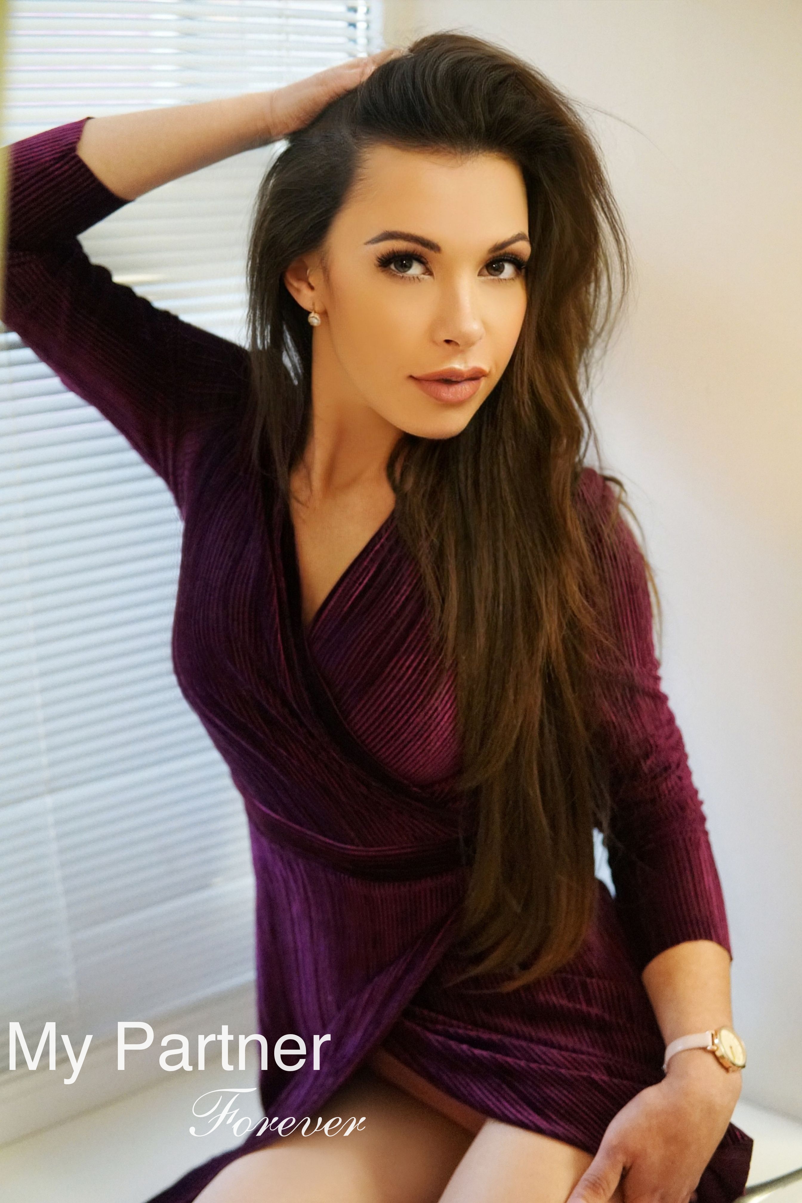 Dating with Pretty Ukrainian Girl Anna from Nikolaev, Ukraine