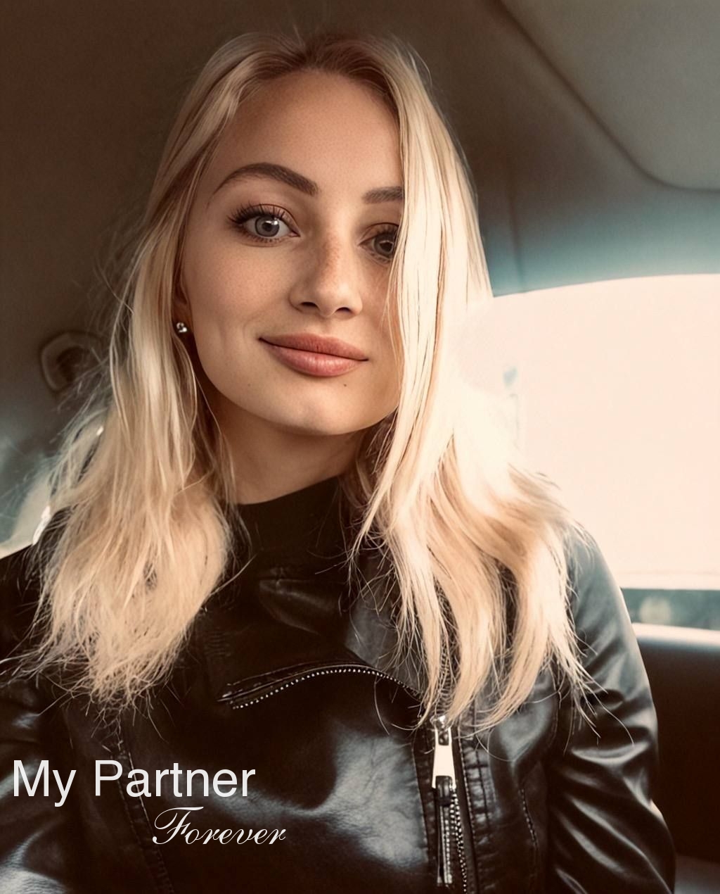 Dating with Pretty Ukrainian Girl Mariya from Kiev, Ukraine