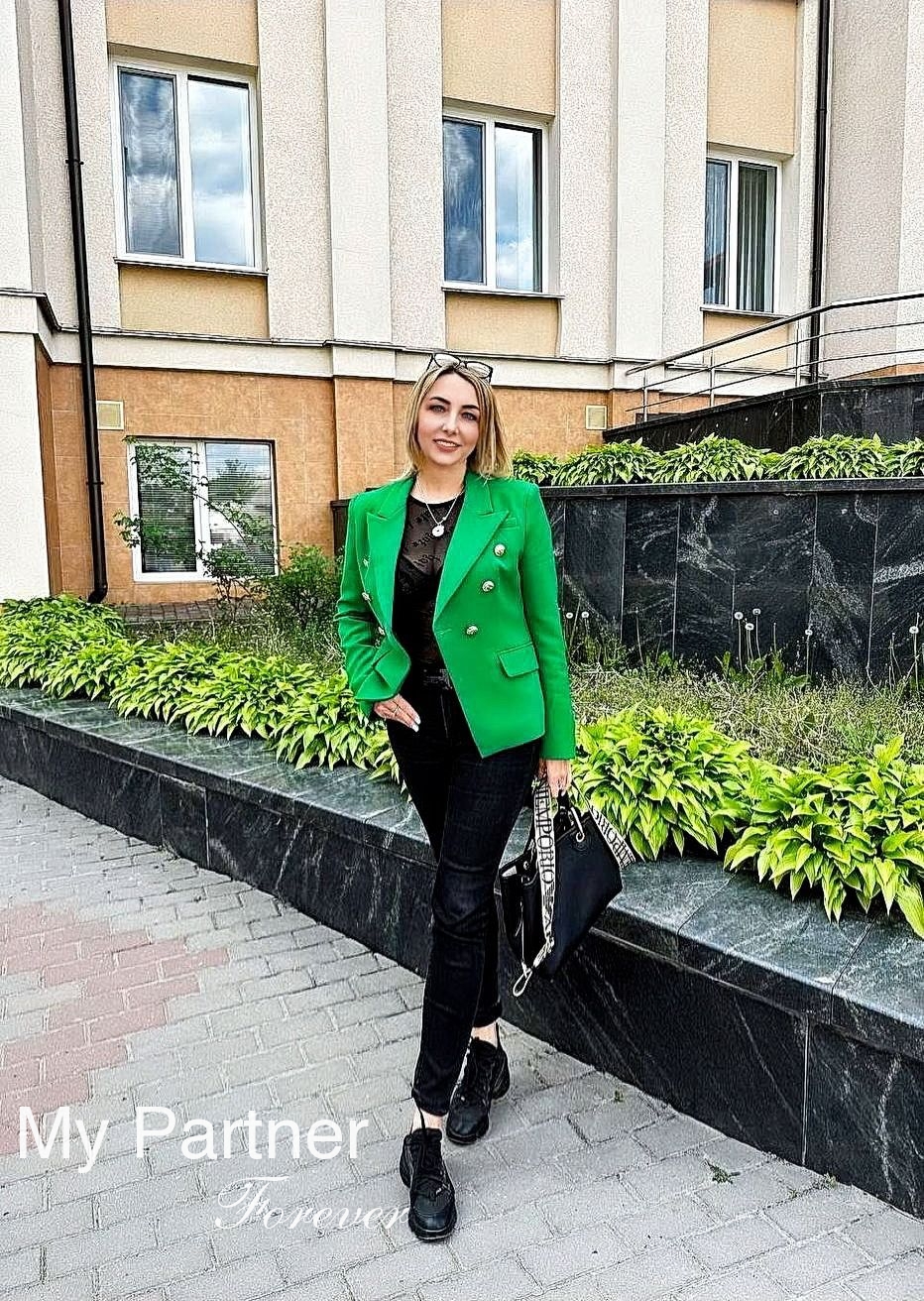 Dating with Pretty Ukrainian Woman Tatiyana from Vinnitsa, Ukraine