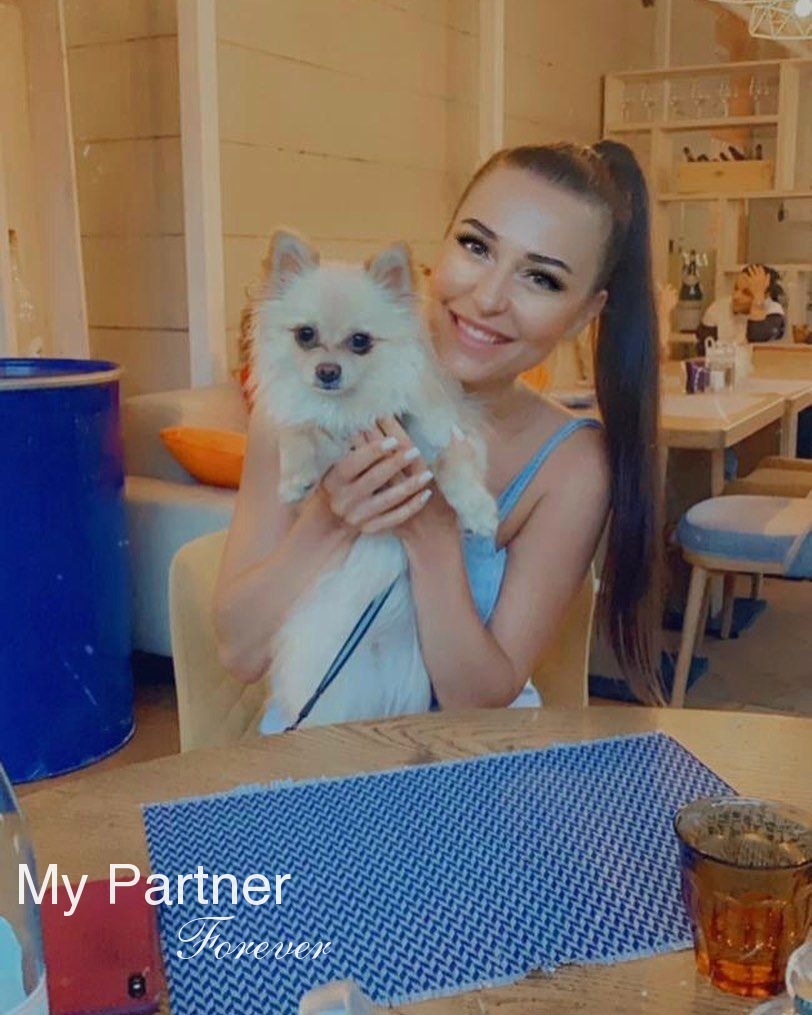 Dating with Russian Lady Svetlana from Almaty, Kazakhstan