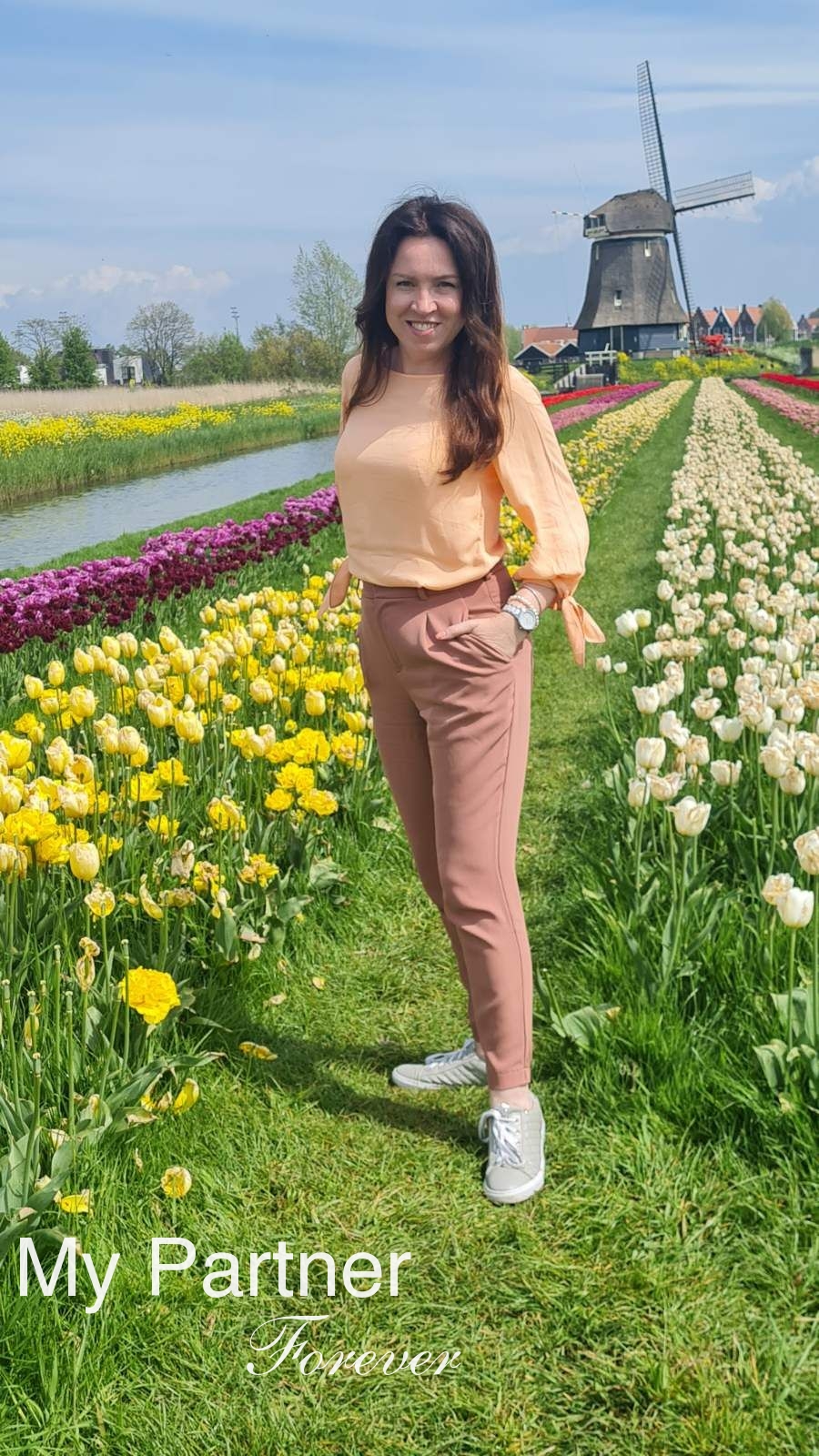 Datingsite to Meet Charming Ukrainian Woman Irina from Dniepropetrovsk, Ukraine