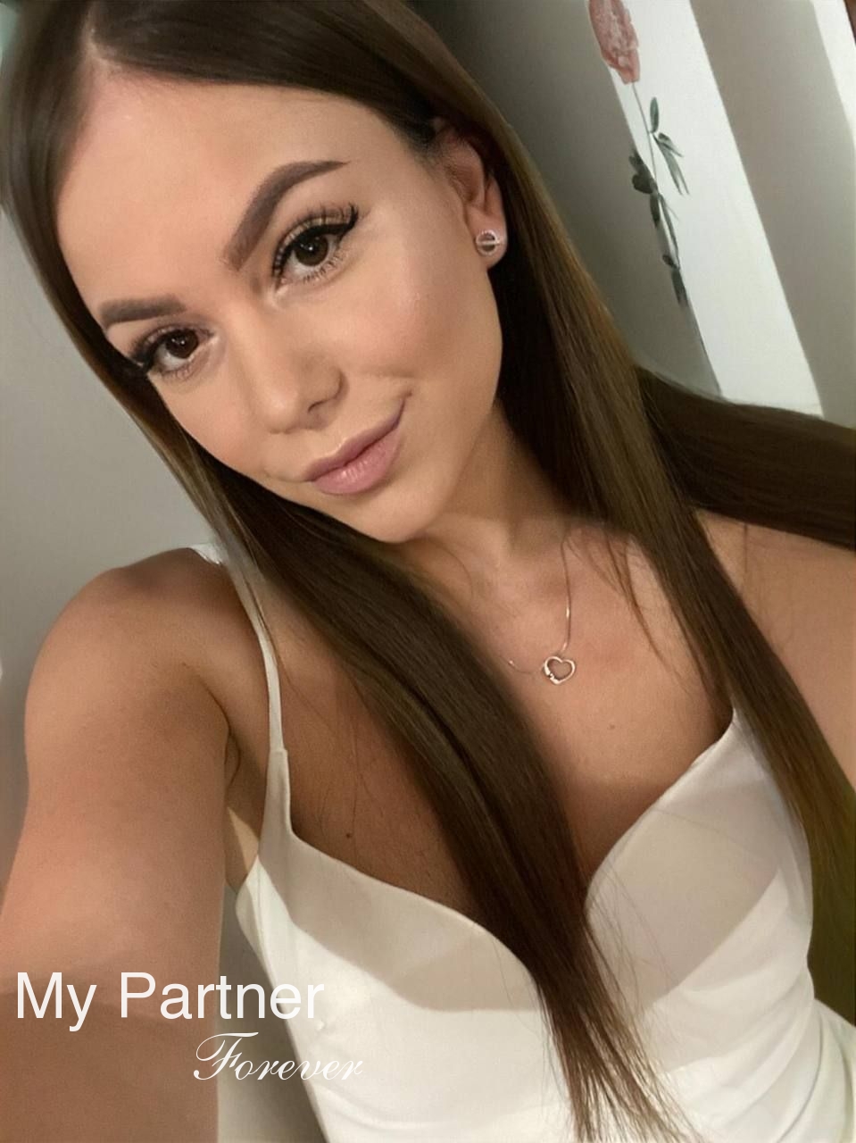 Datingsite to Meet Pretty Russian Lady Elizaveta from St. Petersburg, Russia