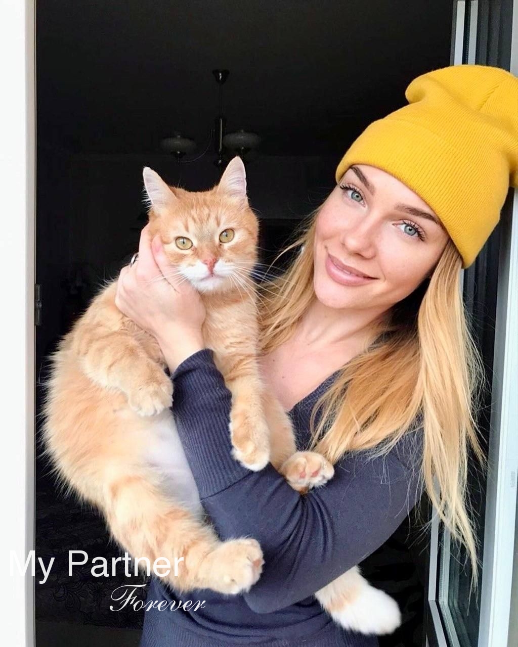Datingsite to Meet Pretty Ukrainian Girl Eva from Kiev, Ukraine