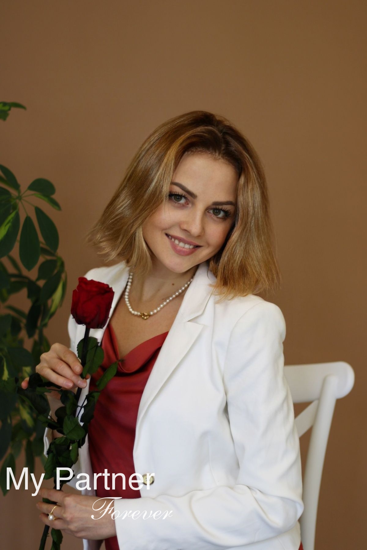 Datingsite to Meet Sexy Ukrainian Lady Elena from Lutsk, Ukraine