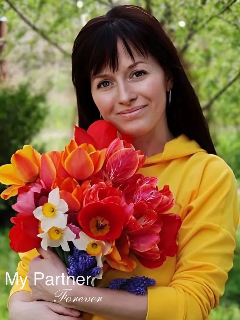 Datingsite to Meet Single Ukrainian Woman Zarina from Kiev, Ukraine