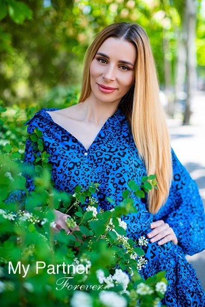 click to enlarge Datingsite to Meet Stunning Ukrainian Lady Ekaterina from Zaporozhye, Ukraine