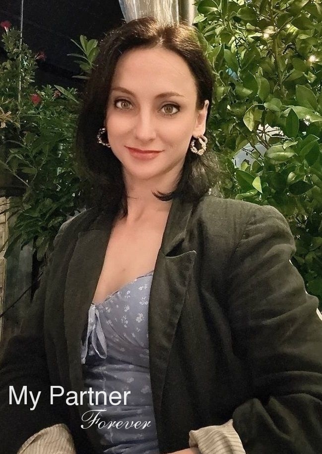 Gorgeous Ukrainian Bride Yana from Ivano-Frankovsk, Ukraine