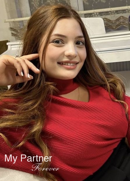 Meet Stunning Russian Lady Lilya from Chisinau, Moldova