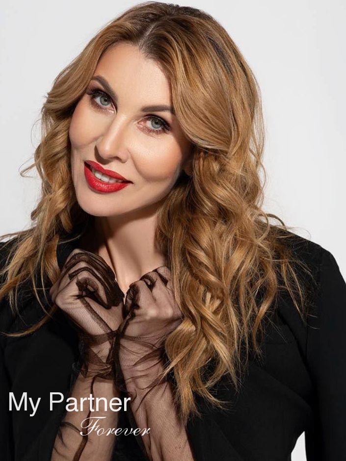 Meet Ukrainian Woman Elena from Vinnitsa, Ukraine