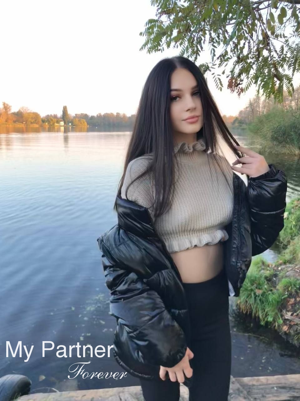 Online Dating with Gorgeous Ukrainian Girl Viktoriya from Poltava, Ukraine